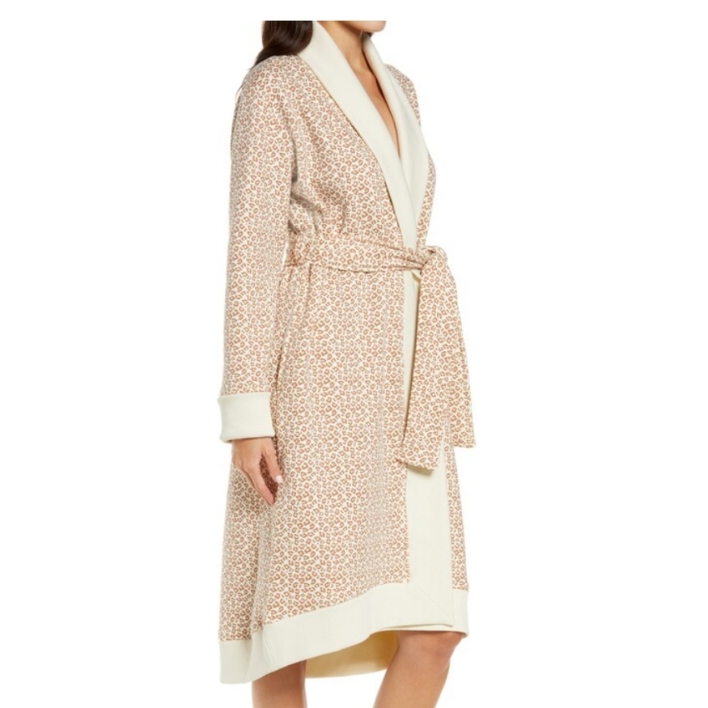 UGG Karolina Robe Fleece